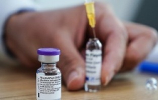 CDC, 5 -11 yaş grubu çocuklara Pfizer-BioNTech takviye aşısı önerdi