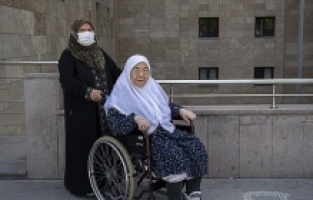 101 yaşındaki Leyla nine uzun ve sağlıklı yaşamının sırlarını anlattı