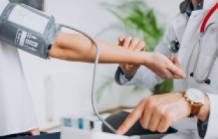 Hipertansiyon kimlerde görülür, tedavisi nasıl yapılır?
