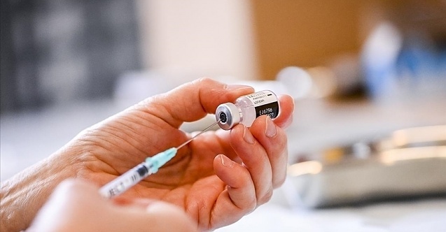 Yeni araştırma: mRNA aşısı olanlarda miyoperikardit riski düşüyor