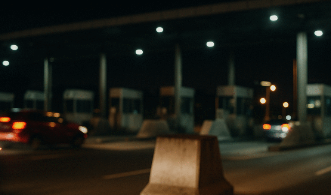 Son aylarda otoyol gişelerinde yaşanan kazalarda araçların özellikle gece saatlerinde