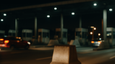 Son aylarda otoyol gişelerinde yaşanan kazalarda araçların özellikle gece saatlerinde