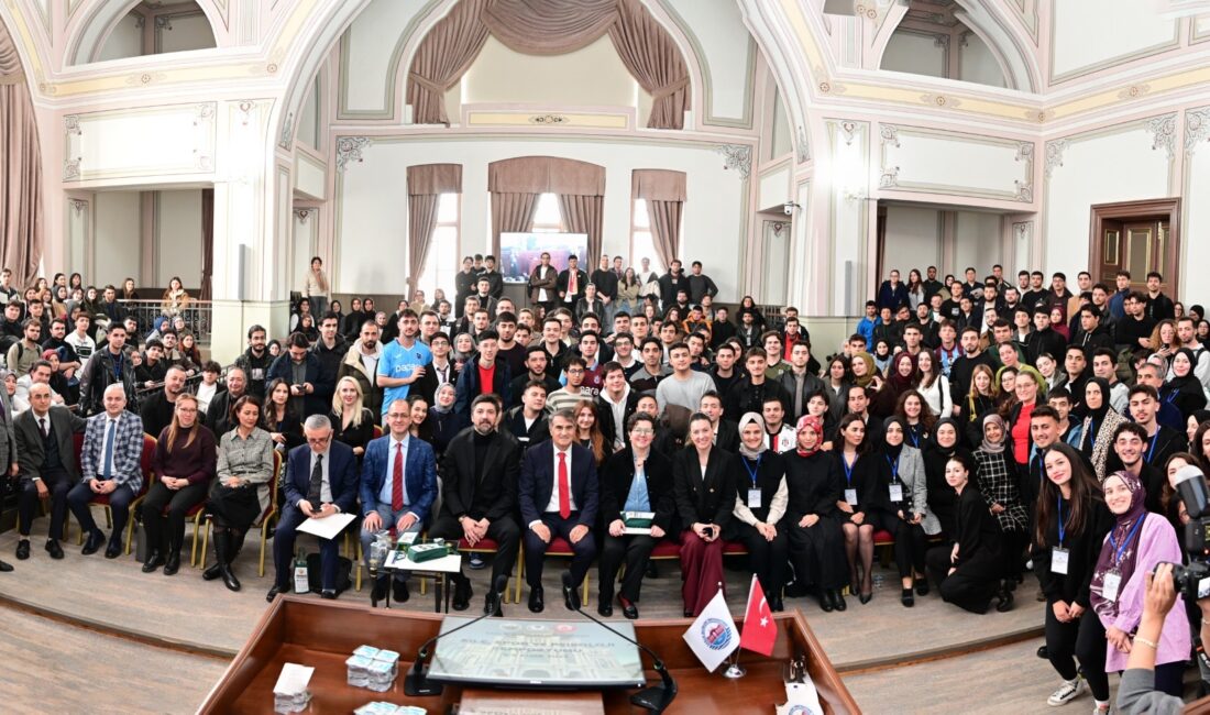 Sağlık Bilimleri Üniversitesi Hamidiye Yaşam Bilimleri Fakültesi tarafından düzenlenen “Aile,