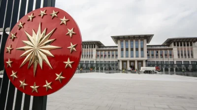 Cumhurbaşkanlığı Genel Sekreterliği, kamu personeline ilişkin disiplin işlemlerinde mevzuata tam